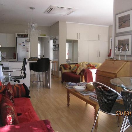 Navona Constantia Guest Cottage Cape Town Exterior photo