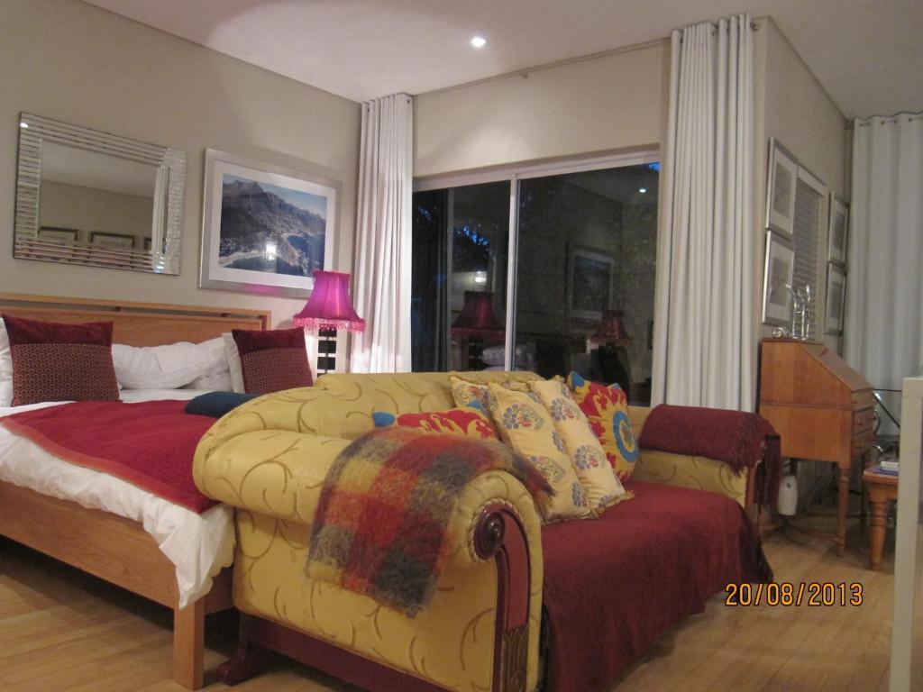Navona Constantia Guest Cottage Cape Town Exterior photo